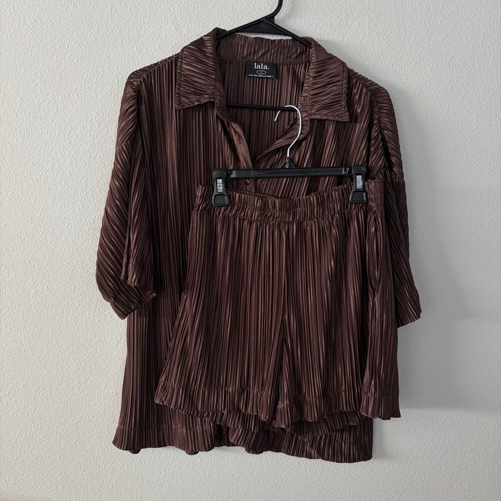 Dressed in LALA Brown Plisse Matching 2pc Set Pleats (S)